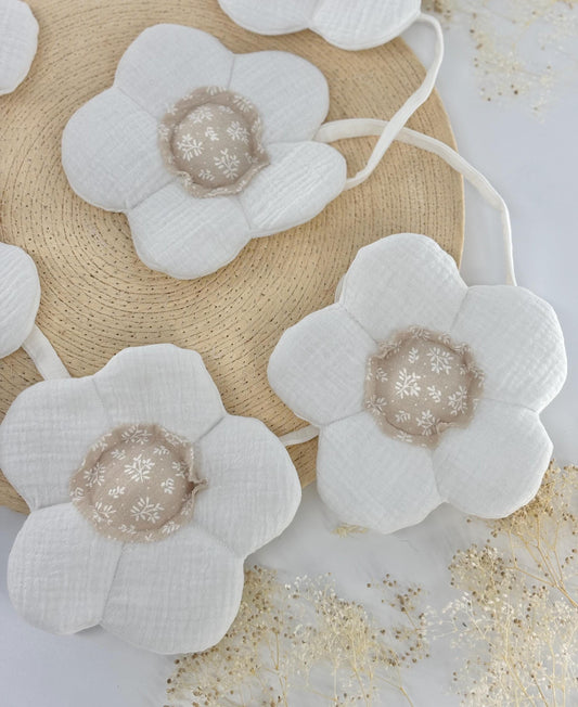 Boho cotton muslin garland ,Kids garland with flowers