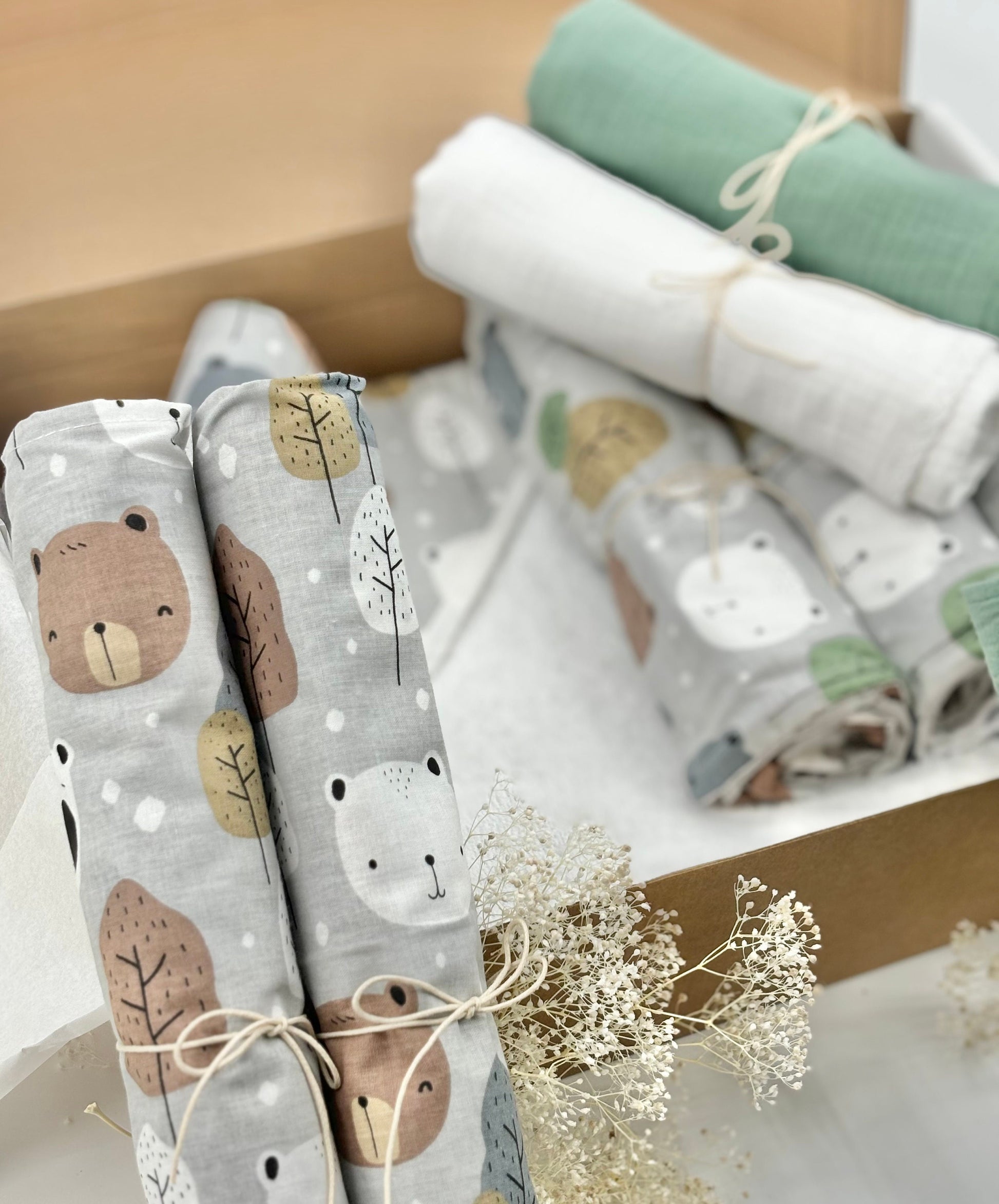 Baby box pink marble packed eco-friendly,Baby Shower Gift,Gift for new parent, Christmas gift