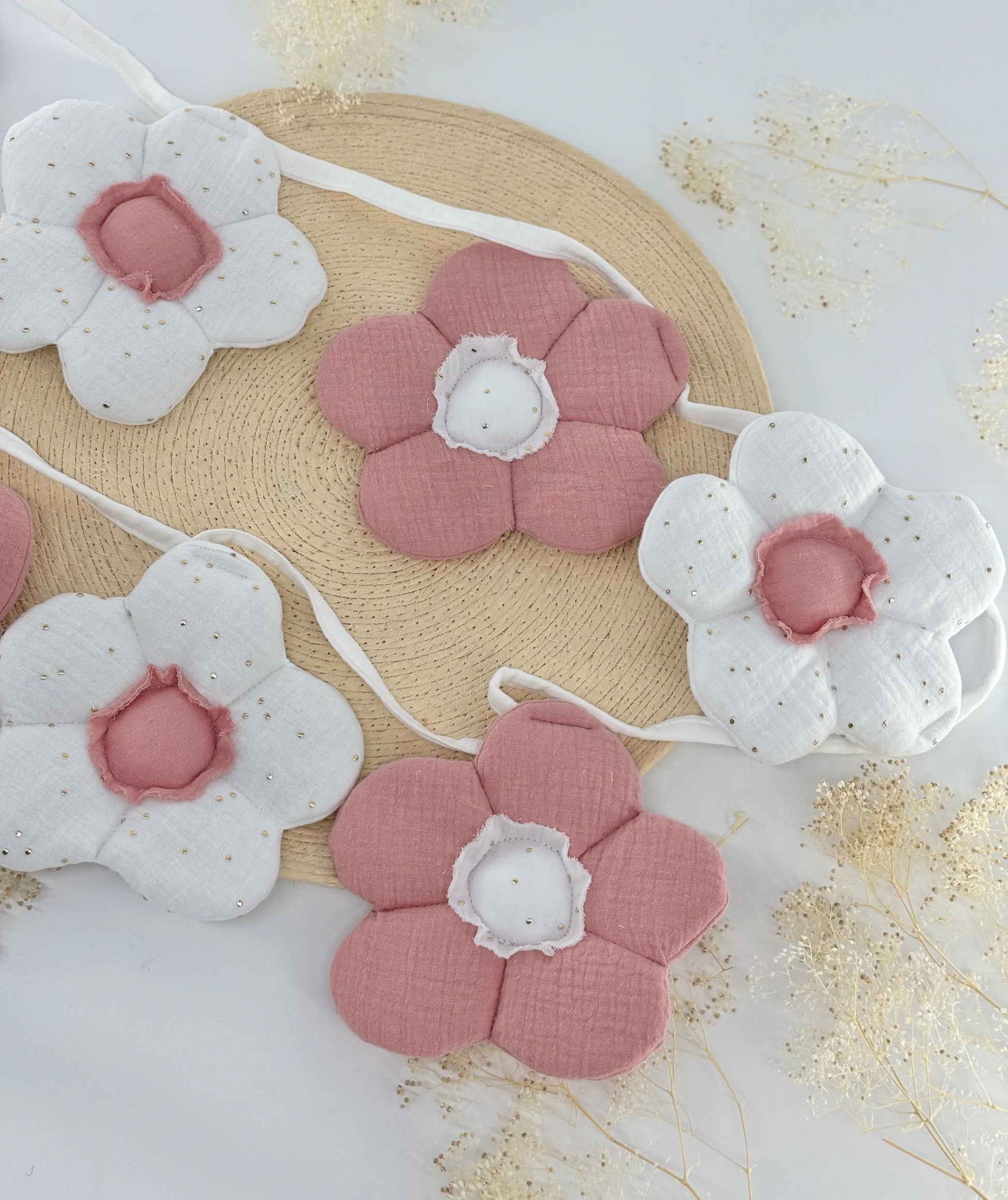 Boho cotton muslin garland ,Kids garland with flowers