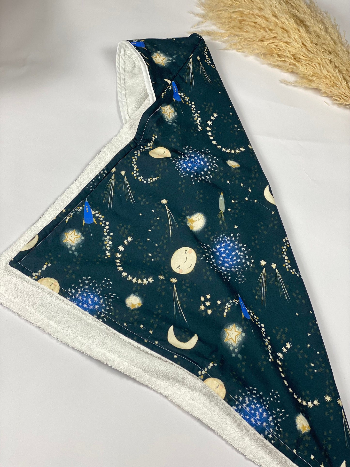 Baby gift box packed eco-friendly,Newborn essentials,Baby Shower Gift,Gift for new parent, Christmas gift, Maternity essential